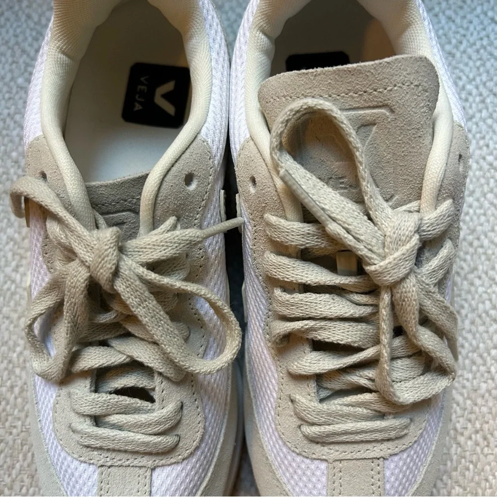Veja Sneakers Pierre Tan White Beige  Rio Branco Suede Leather Women's 5 Shoes